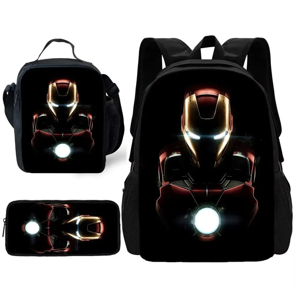 Set Cartable Avengers Iron Man - Casque Doré Gros Plan