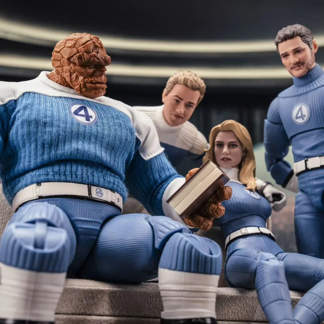 Figurine The Thing - Uniforme Bleu et Blanc Quatre Fantastiques