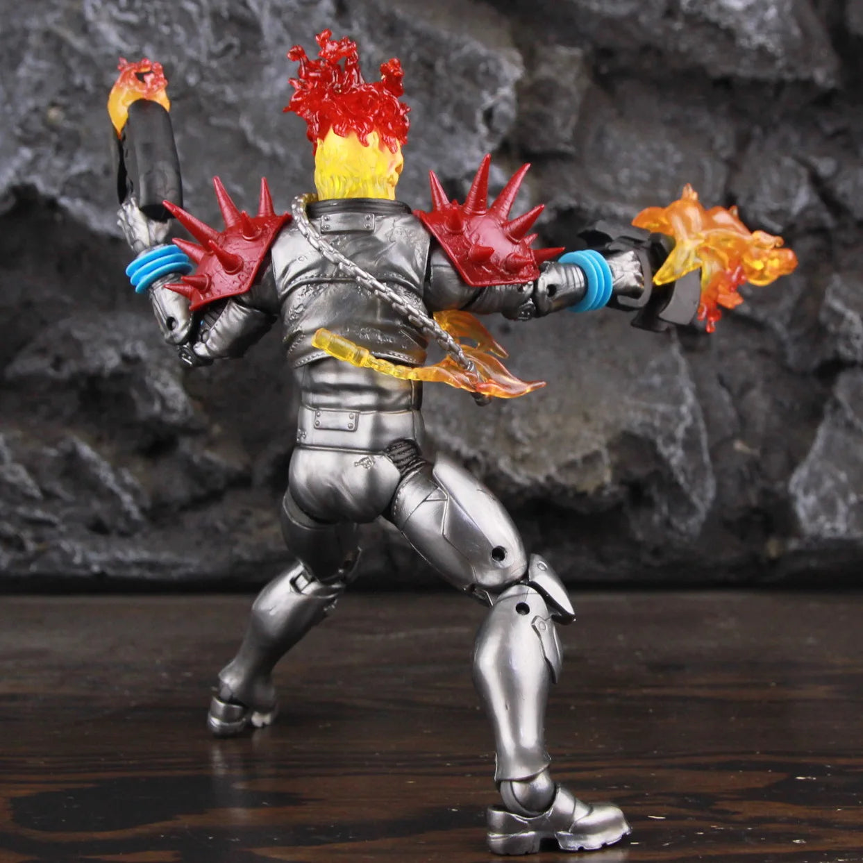 Figurine Ghost Rider Cosmique - Tête Enflammée avec Fouet
