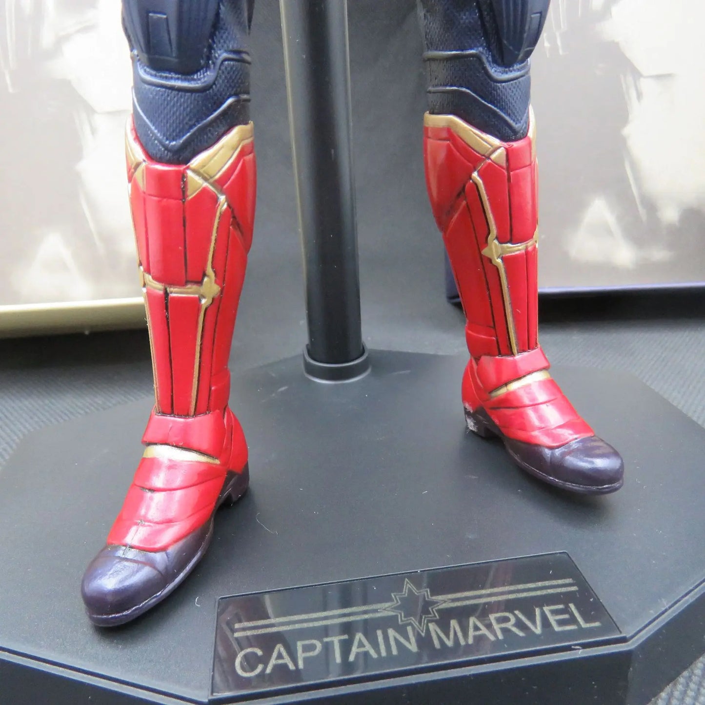 Statue Avengers Captain Marvel - Collection PVC Boîte 30cm