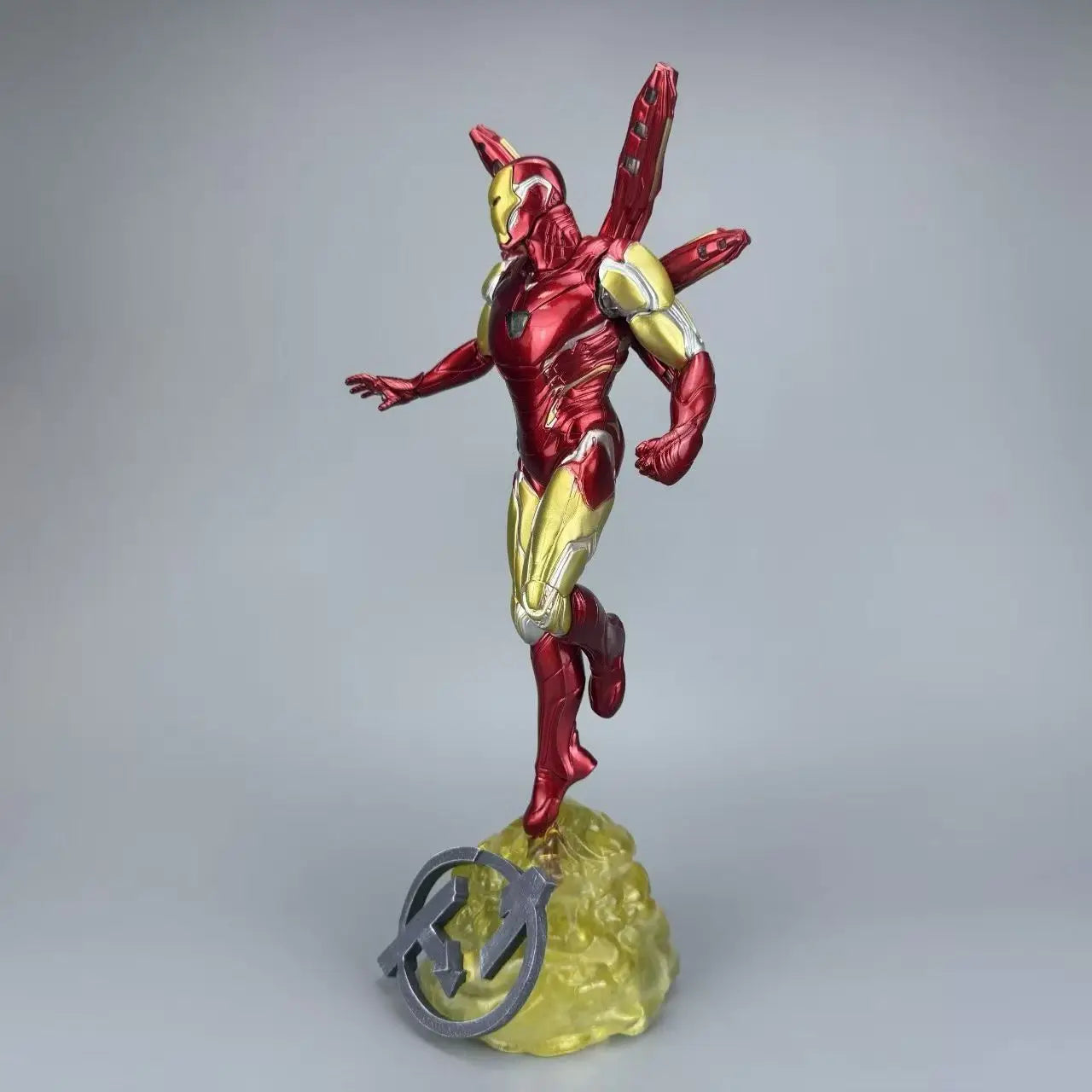 Statue Iron Man Double Tête LED - Skyline Nocturne Avengers