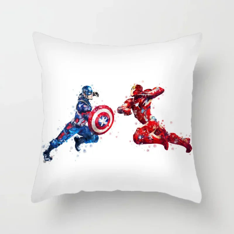 Housse de Coussin Avengers Groupe - Captain America vs Iron Man