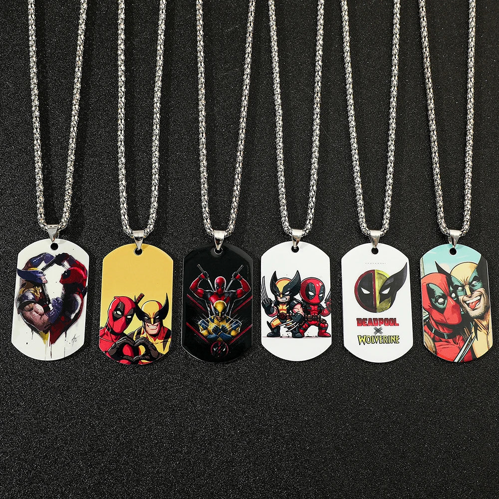 Collier Plaque Militaire Deadpool & Wolverine - Selfie Souriant Comic
