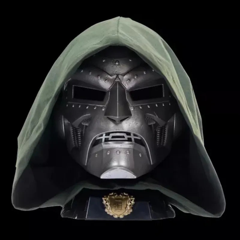 Masque Doctor Doom - Casque Résine Argenté avec Cape