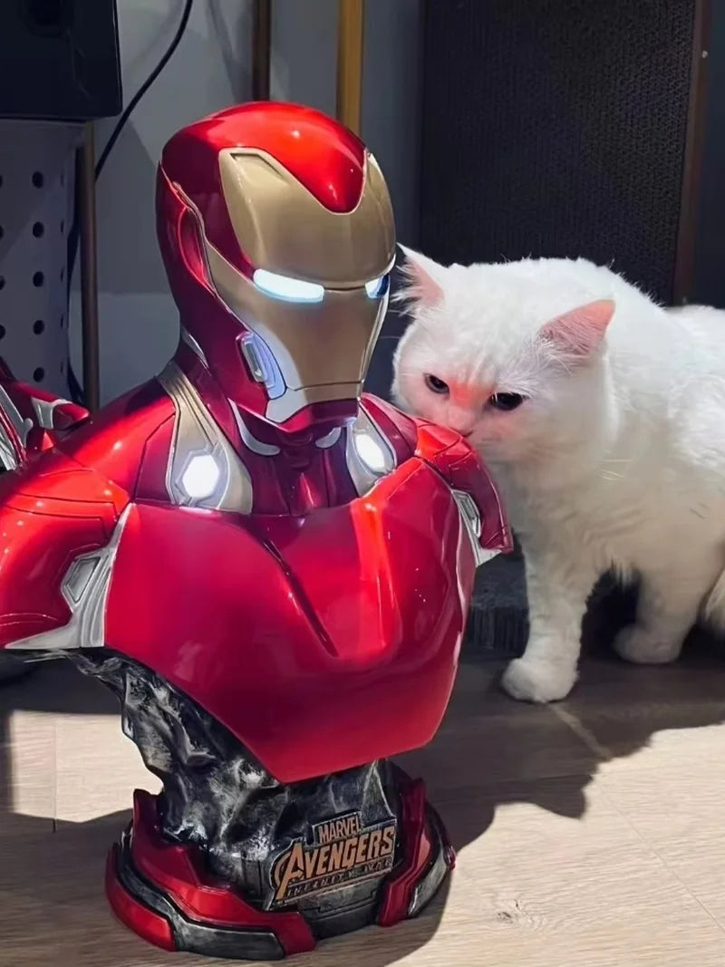 Buste Lumineux Avengers Iron Man - Gros Plan Visage Endommagé